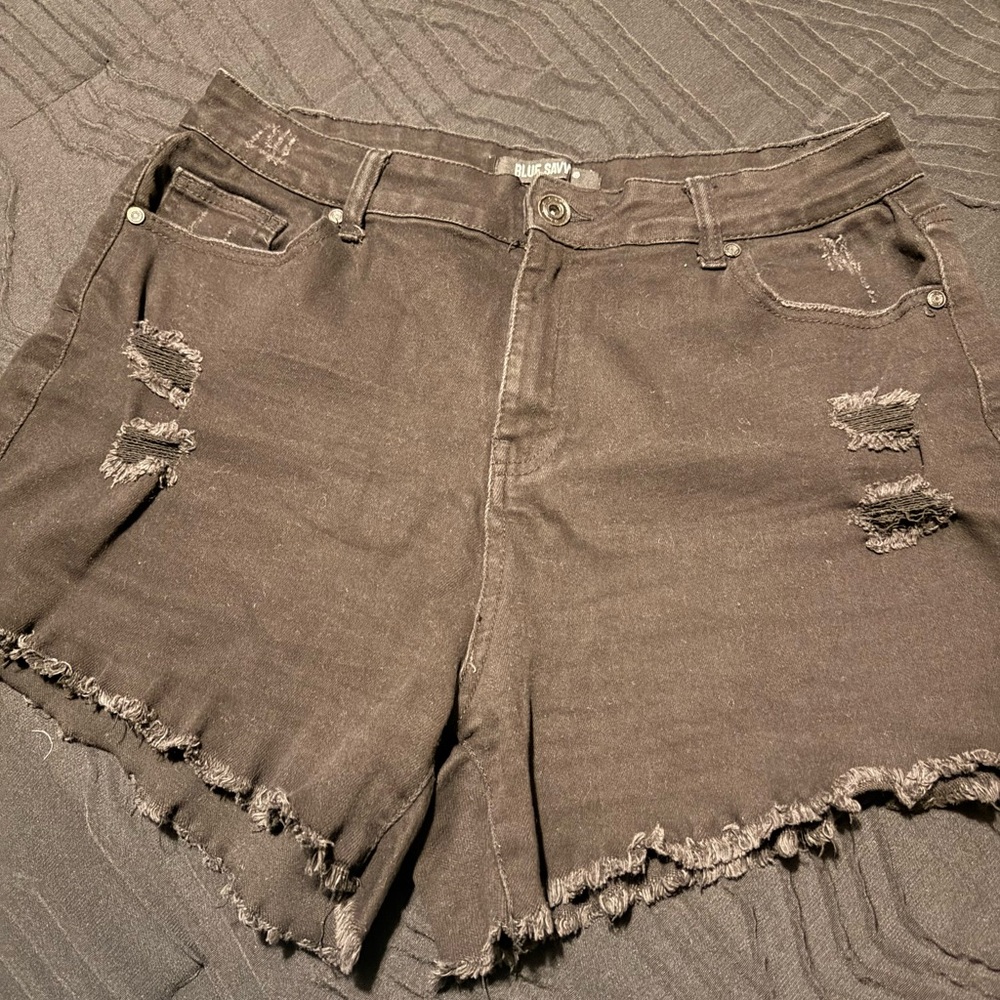 Blue Savvy Distressed Black Jean Shorts 17/33